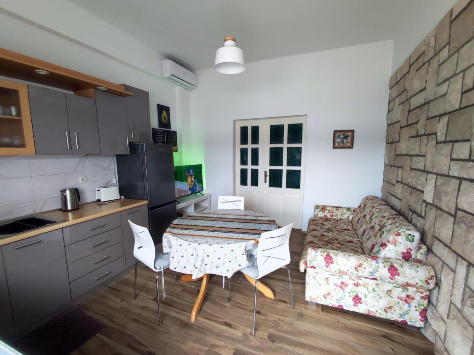 Apartment Mareta In วิกานย์ ภายนอก รูปภาพ